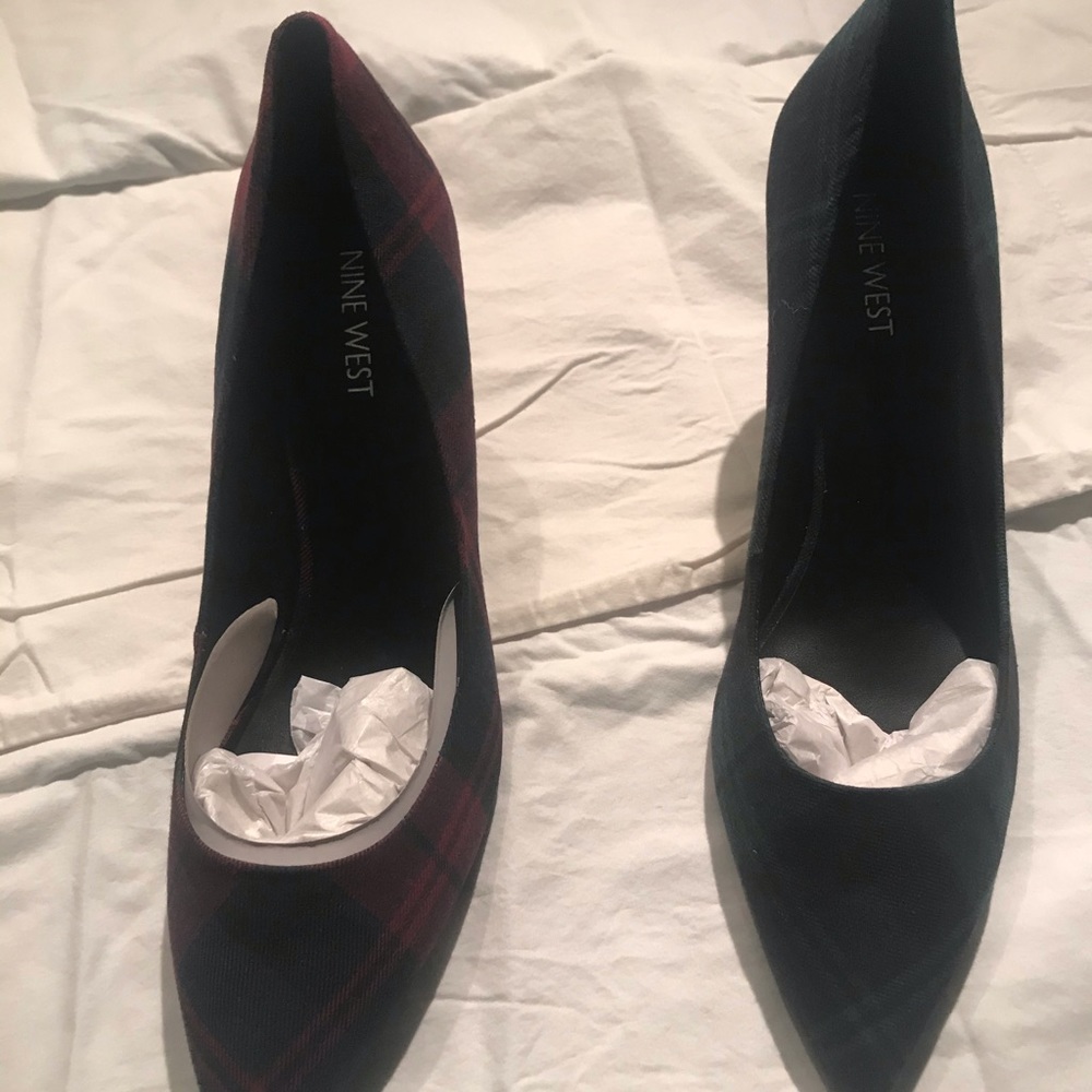 Ladies shoes